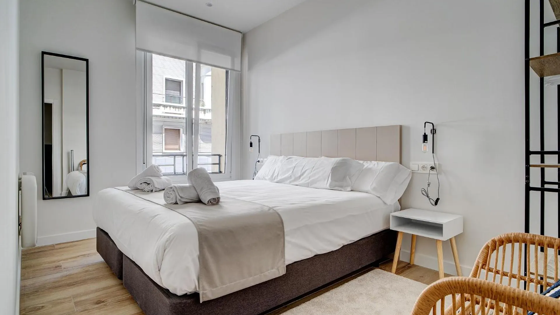 Apartamentos Gran Via By Sanse Holidays San Sebastian Spain