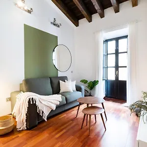 Con Encanto, Centro , Granada España