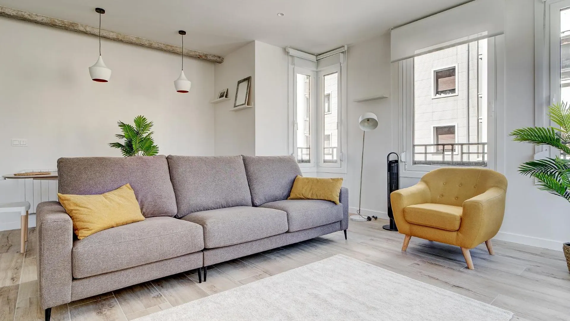 Apartamentos Gran Via By Sanse Holidays San Sebastián 0*,  Spanien