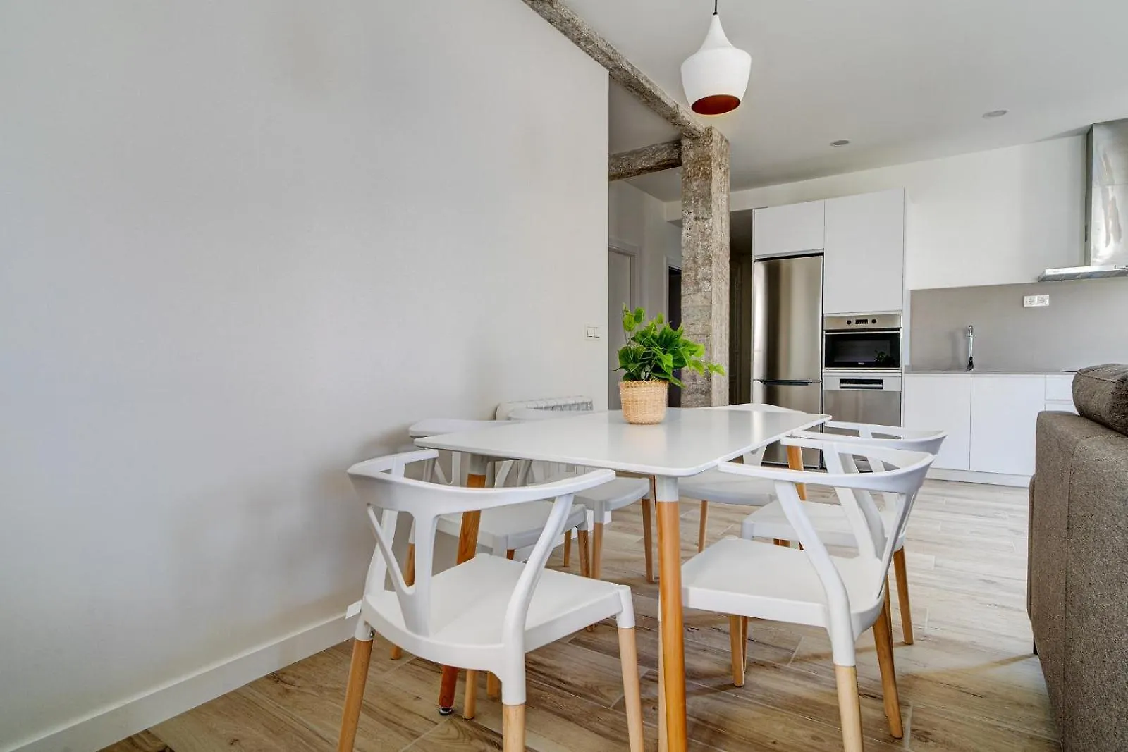Apartamentos Gran Via By Sanse Holidays San Sebastián 0*,  Spanien