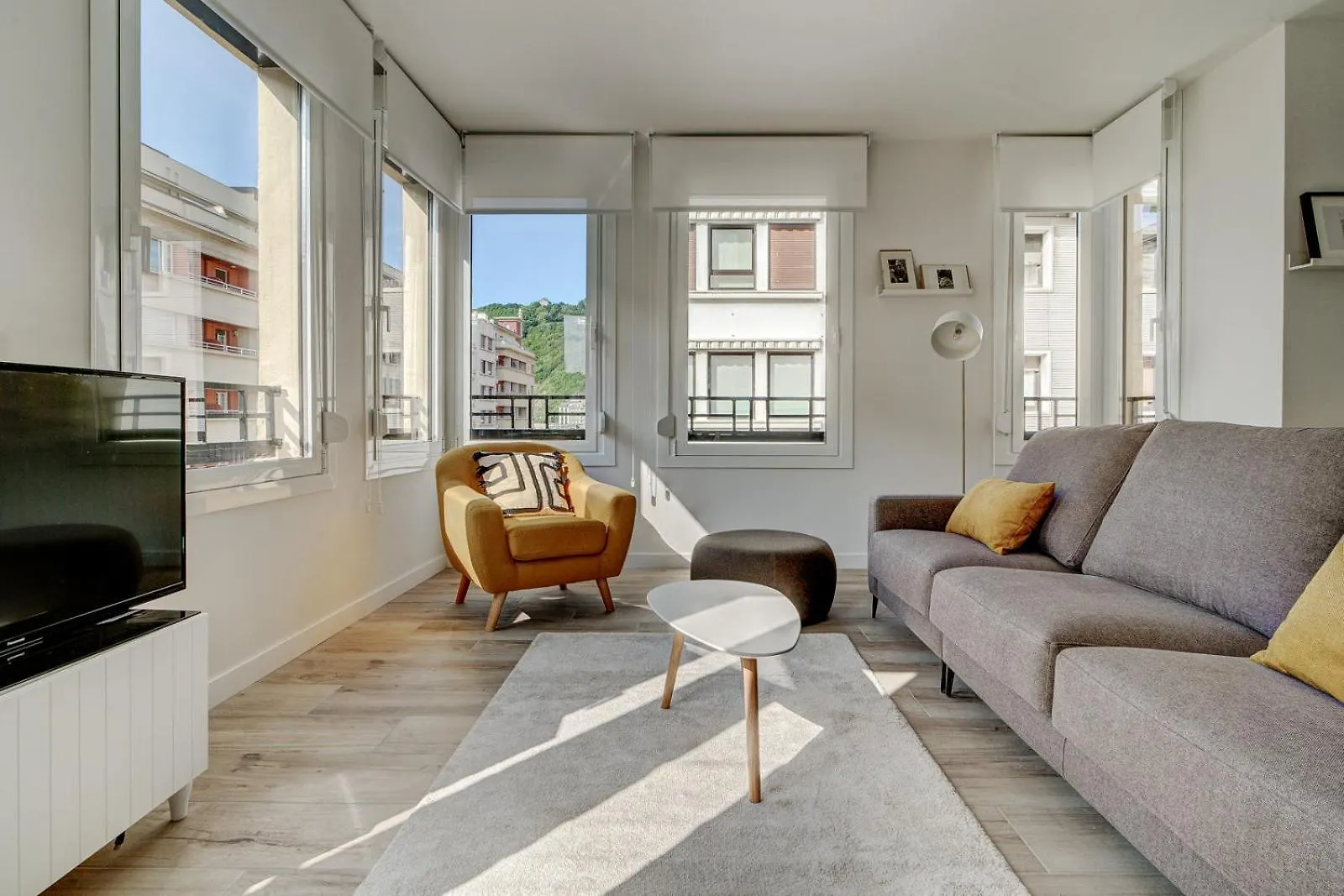 Apartamentos Gran Via By Sanse Holidays San Sebastián